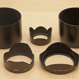 Lens hoods